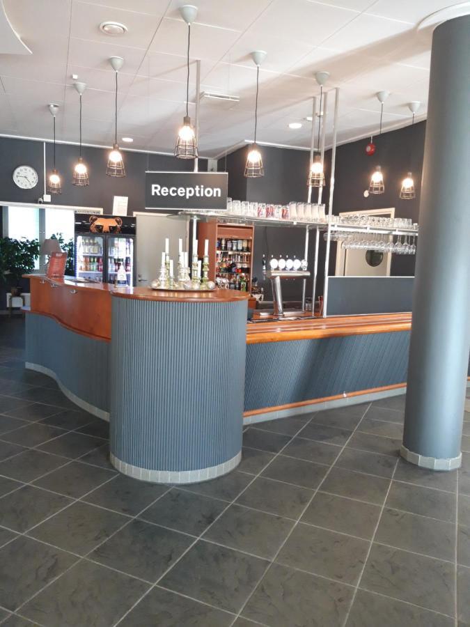 Hotelli Kaustinen Exteriör bild